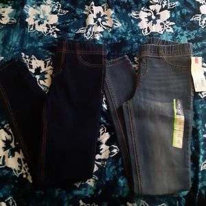 Bundle of 2 Cherokee jeggings